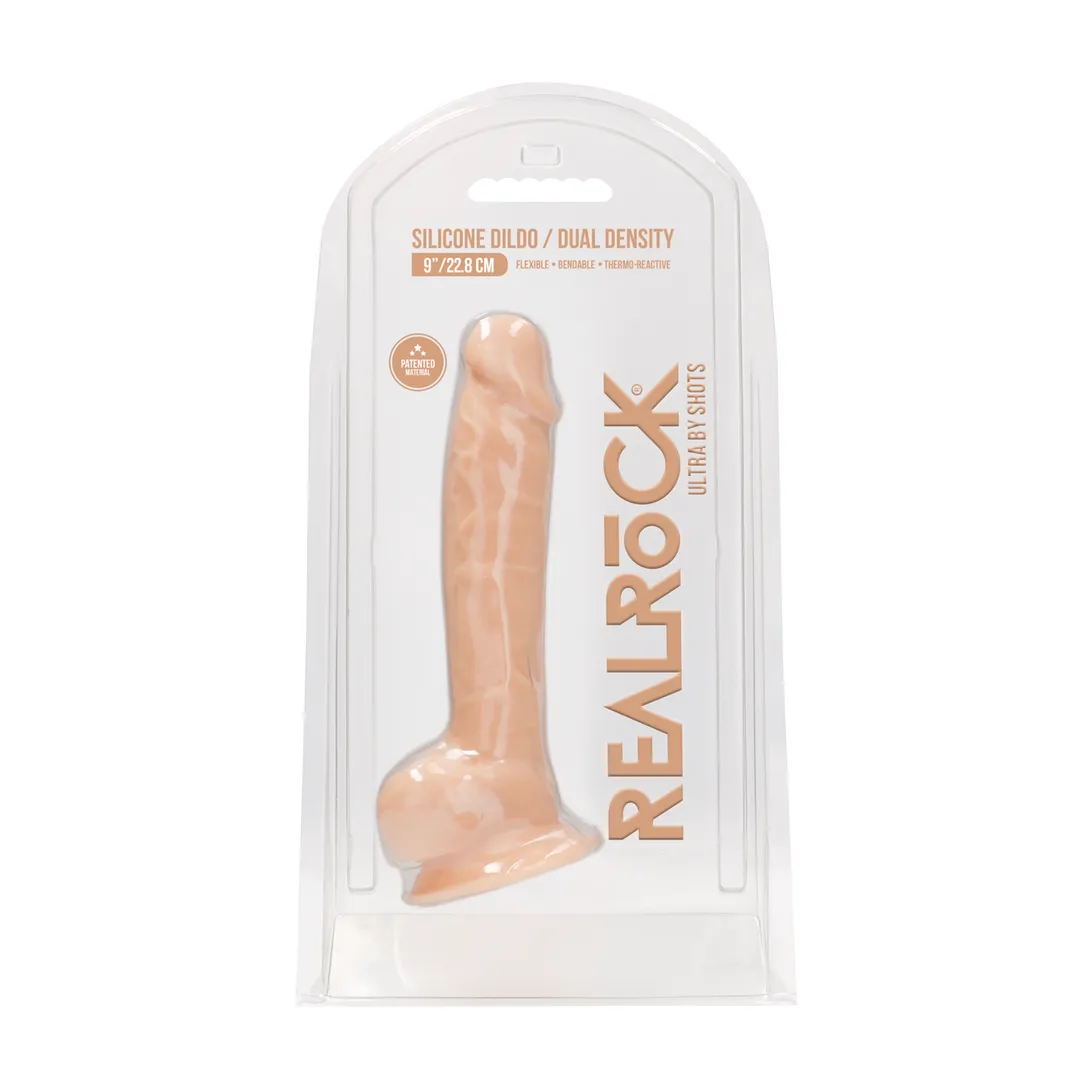 Siliconen Dildo met Ballen - 9 / 23 cm