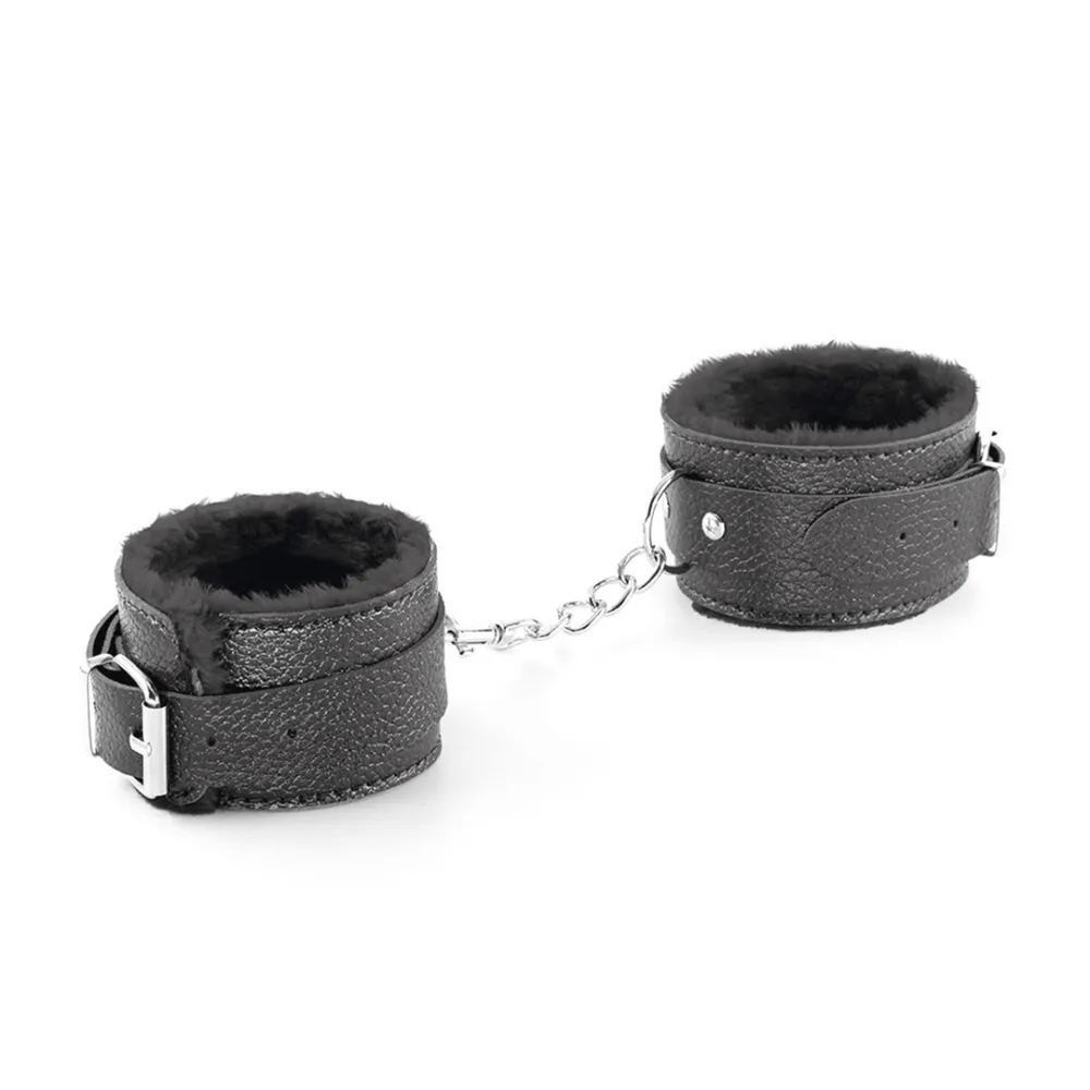 Dungeons and Maidens - 8-delige BDSM Kit - Zwart